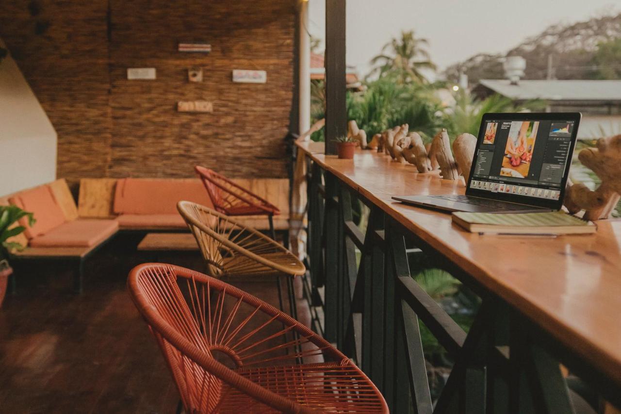 Hotel Habitat Surf Glamp Playa Santa Teresa  Exterior foto